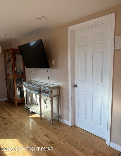 1564 Spruce Street Property Photo 53
