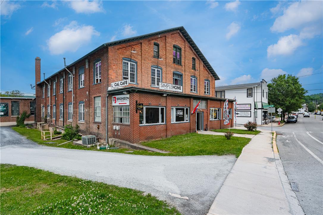 500 Bridge Street A Property Photo 22