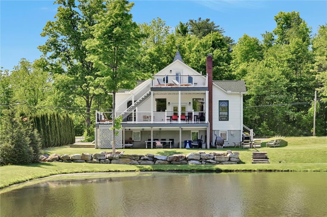 279 Greenview Drive Property Photo 1