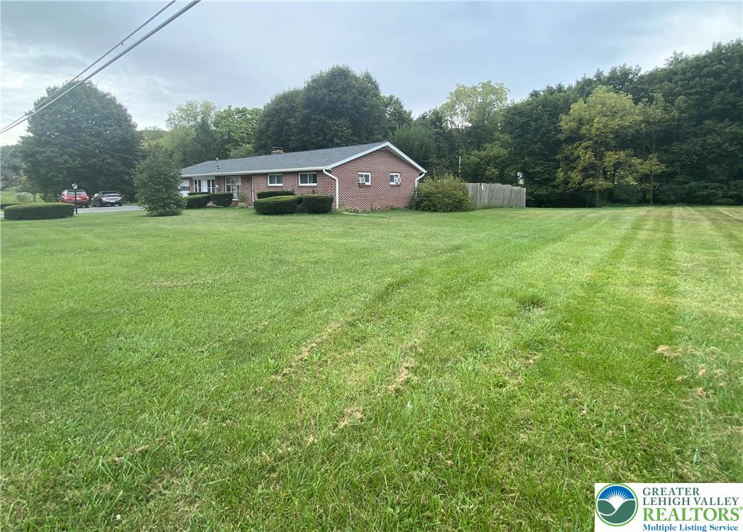 4405 Lehigh Drive Property Photo 3