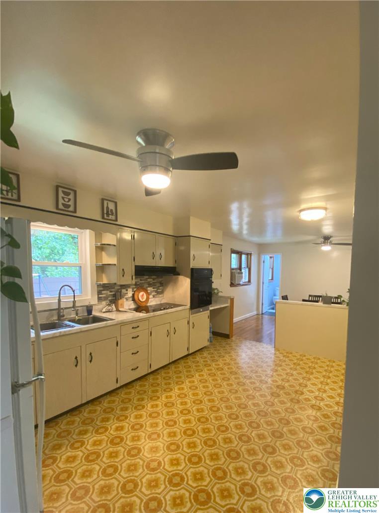 4405 Lehigh Drive Property Photo 10