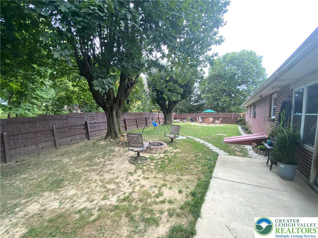 4405 Lehigh Drive Property Photo 13