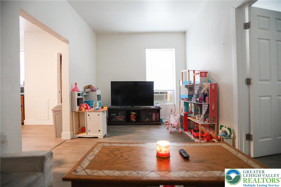 52 South 5th Street Property Photo 52