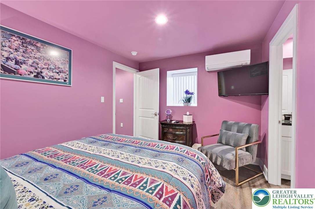 279 Greenview Drive Property Photo 35