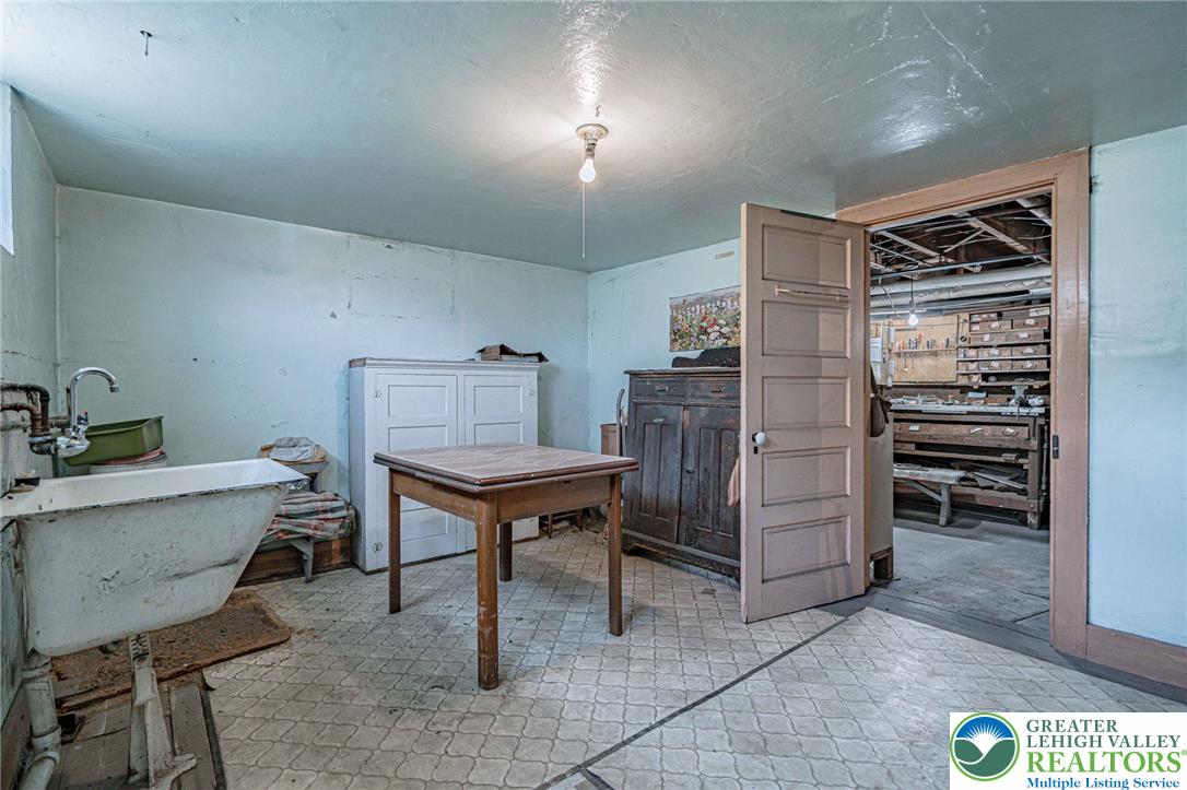 159 West Ridge Street Property Photo 29