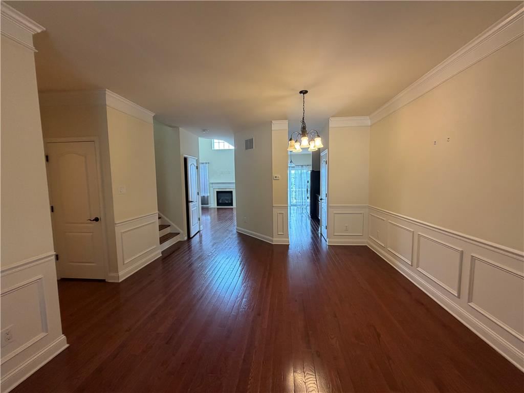 6149 Valley Forge Drive Property Photo 3