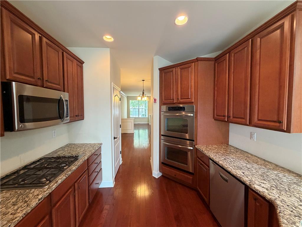 6149 Valley Forge Drive Property Photo 6