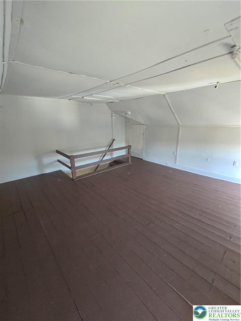 708 Linden Street 2 Property Photo 13