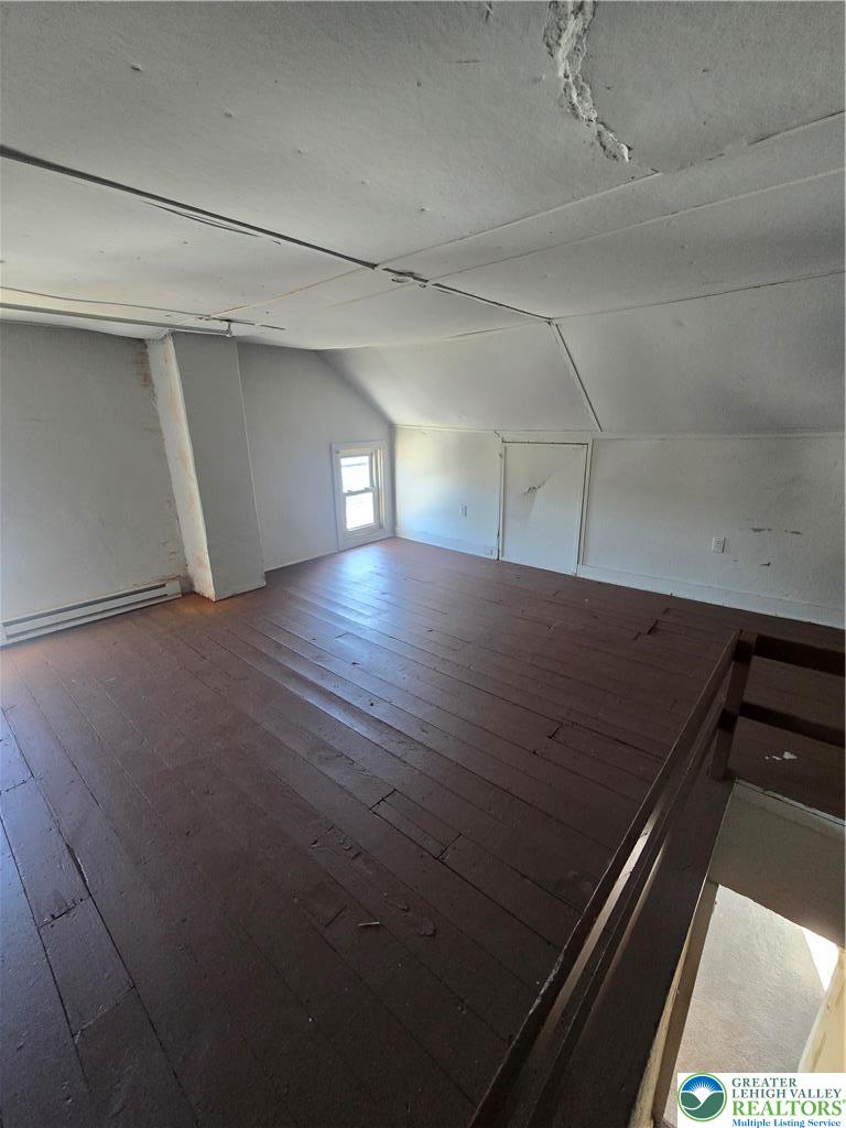 708 Linden Street 2 Property Photo 14