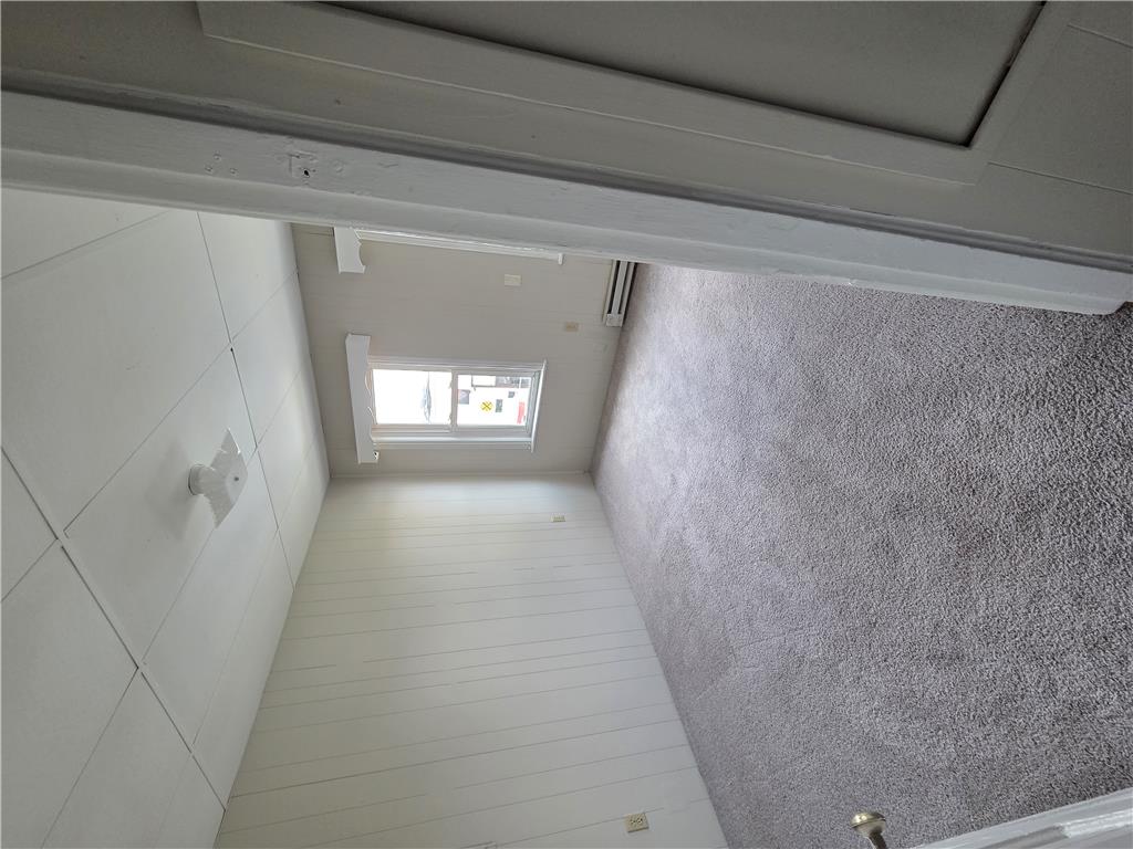 708 Linden Street 2 Property Photo 15