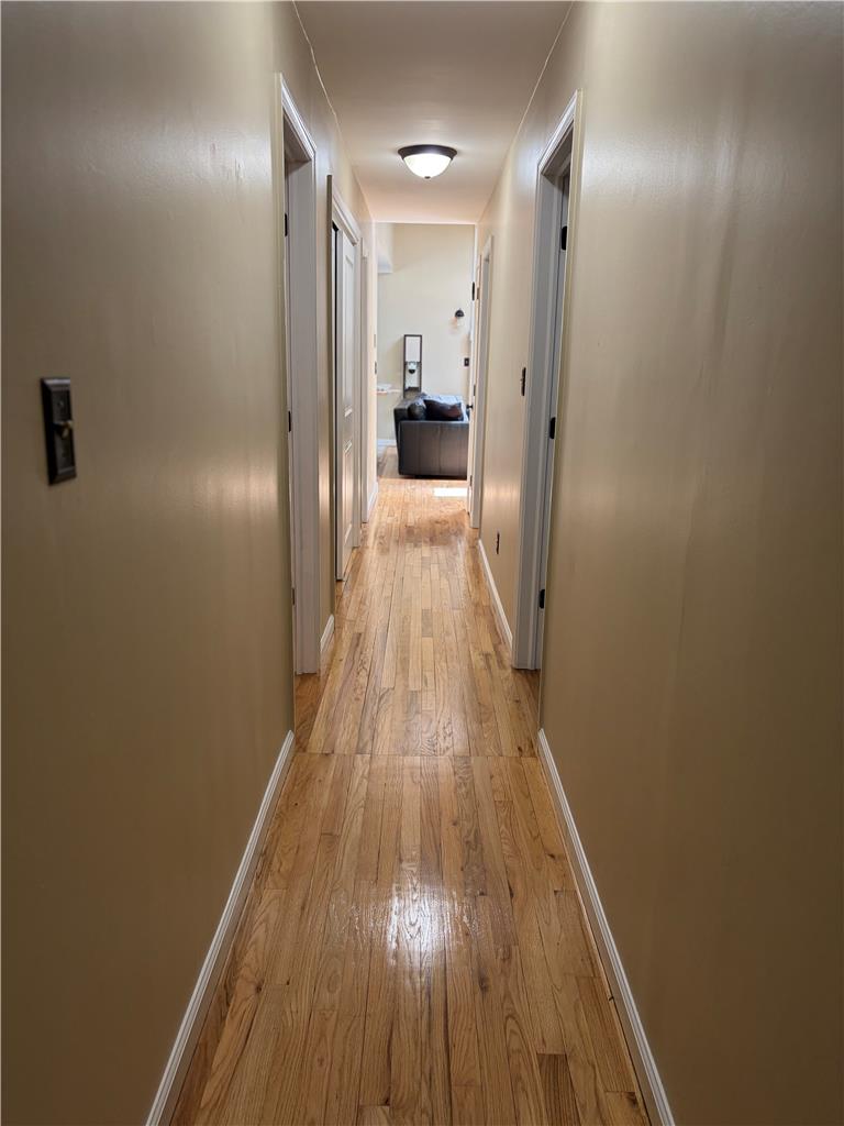215 Larch Oval Property Photo 29