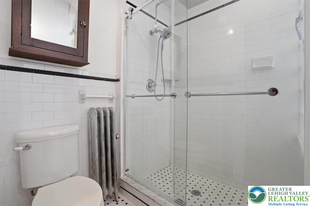 169 West Broadway Property Photo 29