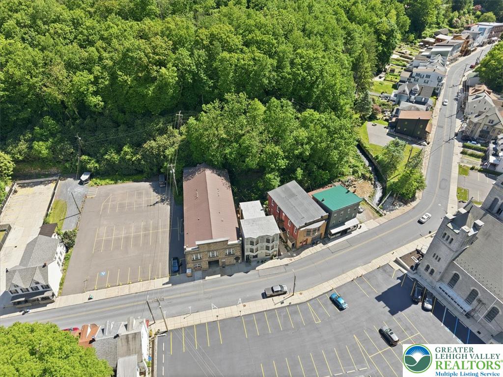 169 West Broadway Property Photo 38