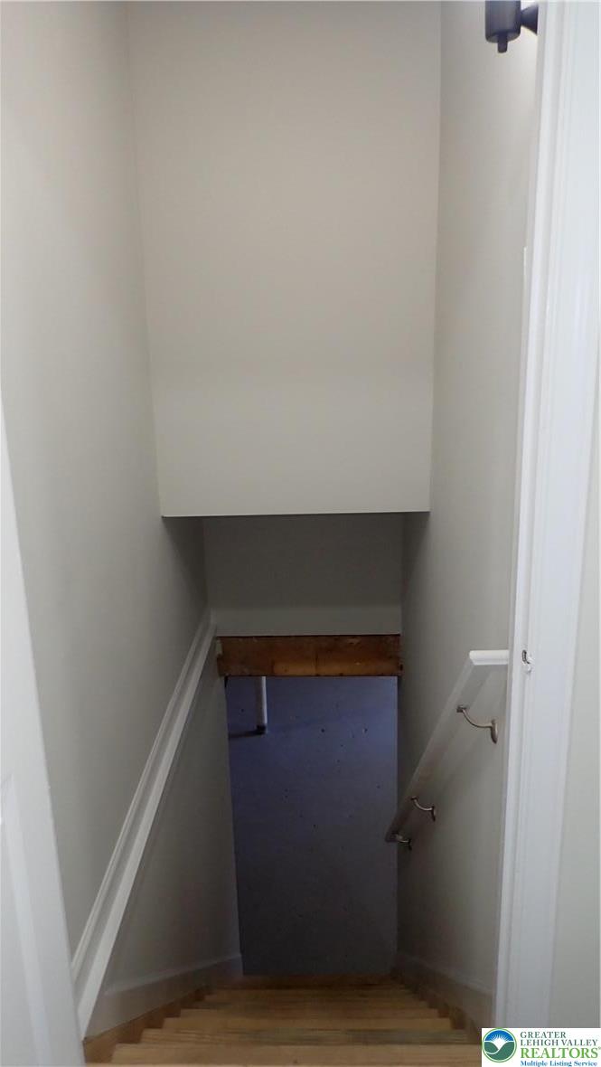 2556 North Delaware Drive Property Photo 22