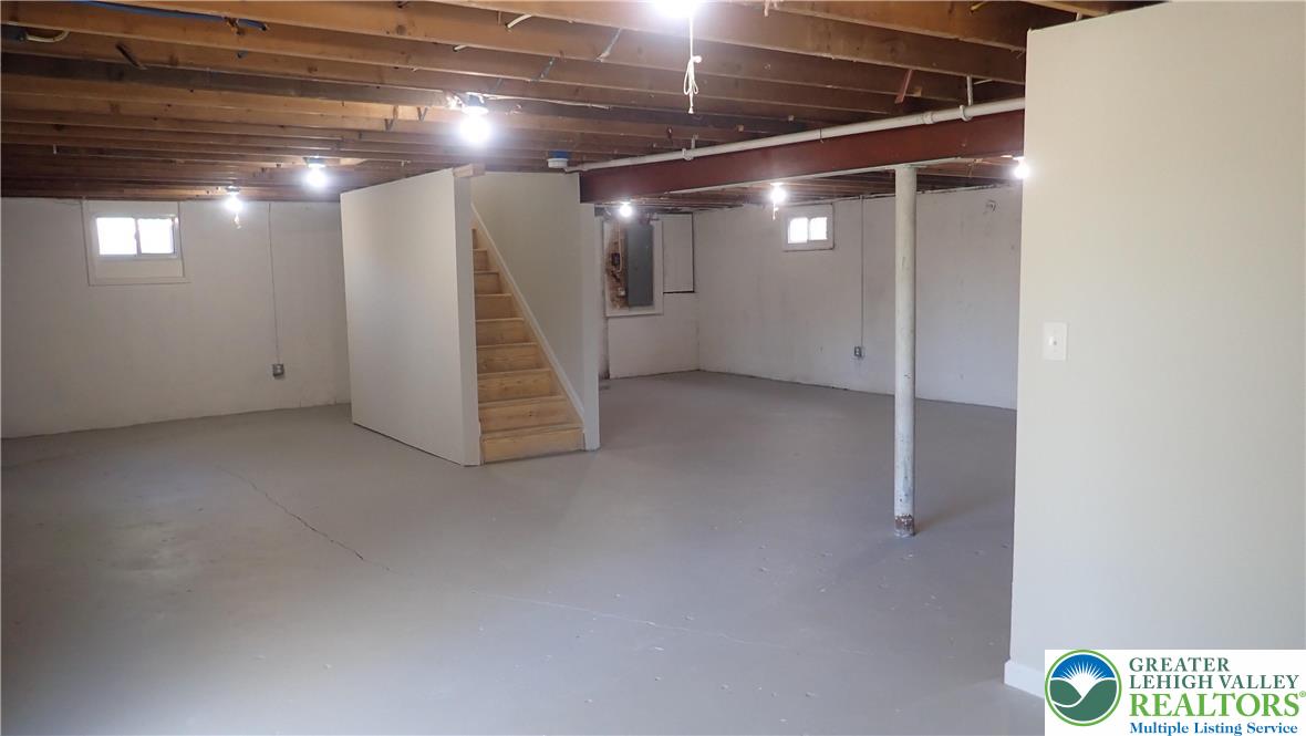 2556 North Delaware Drive Property Photo 25