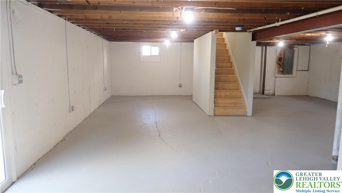 2556 North Delaware Drive Property Photo 26