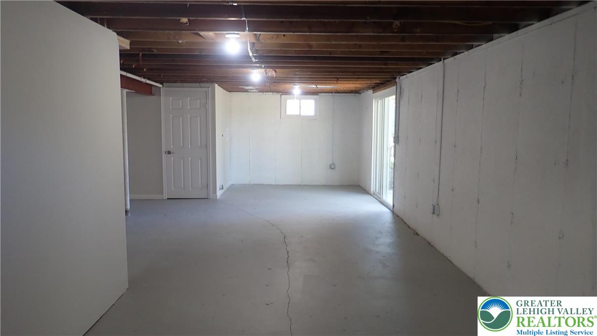2556 North Delaware Drive Property Photo 29