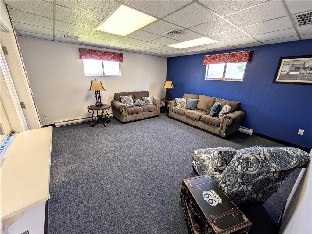 1365 Blue Mountain Drive Property Photo 8