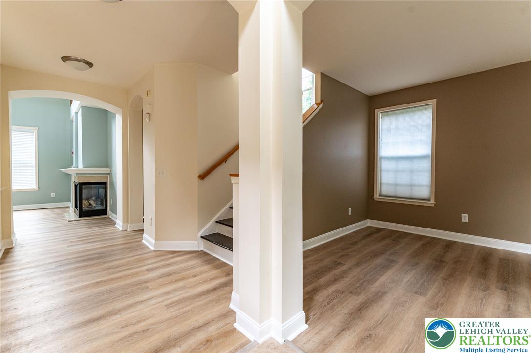 780 Ramblewood Drive Property Photo 16