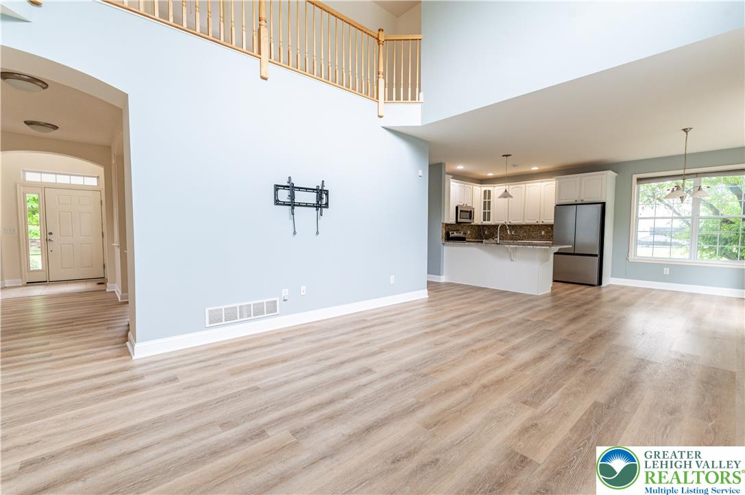 780 Ramblewood Drive Property Photo 20