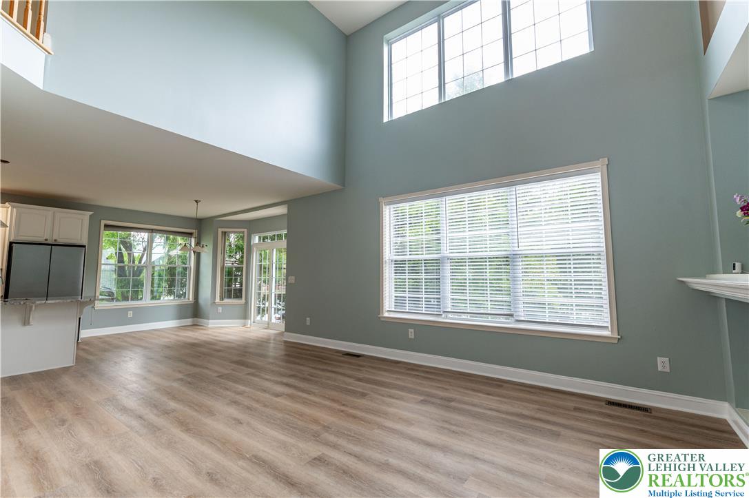 780 Ramblewood Drive Property Photo 22