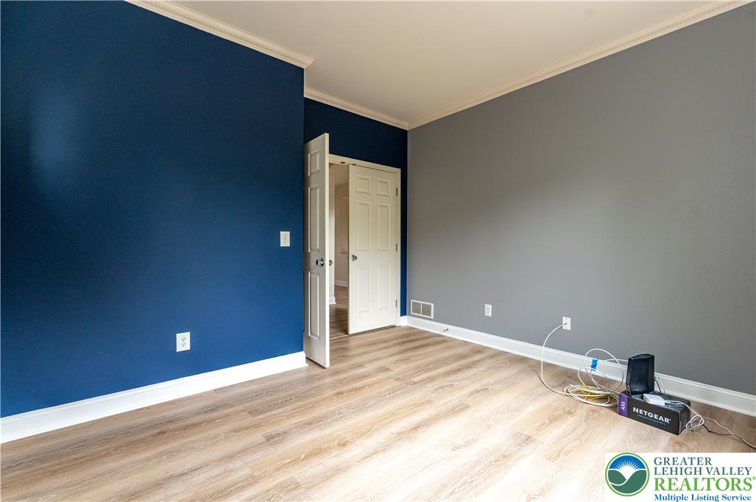 780 Ramblewood Drive Property Photo 34
