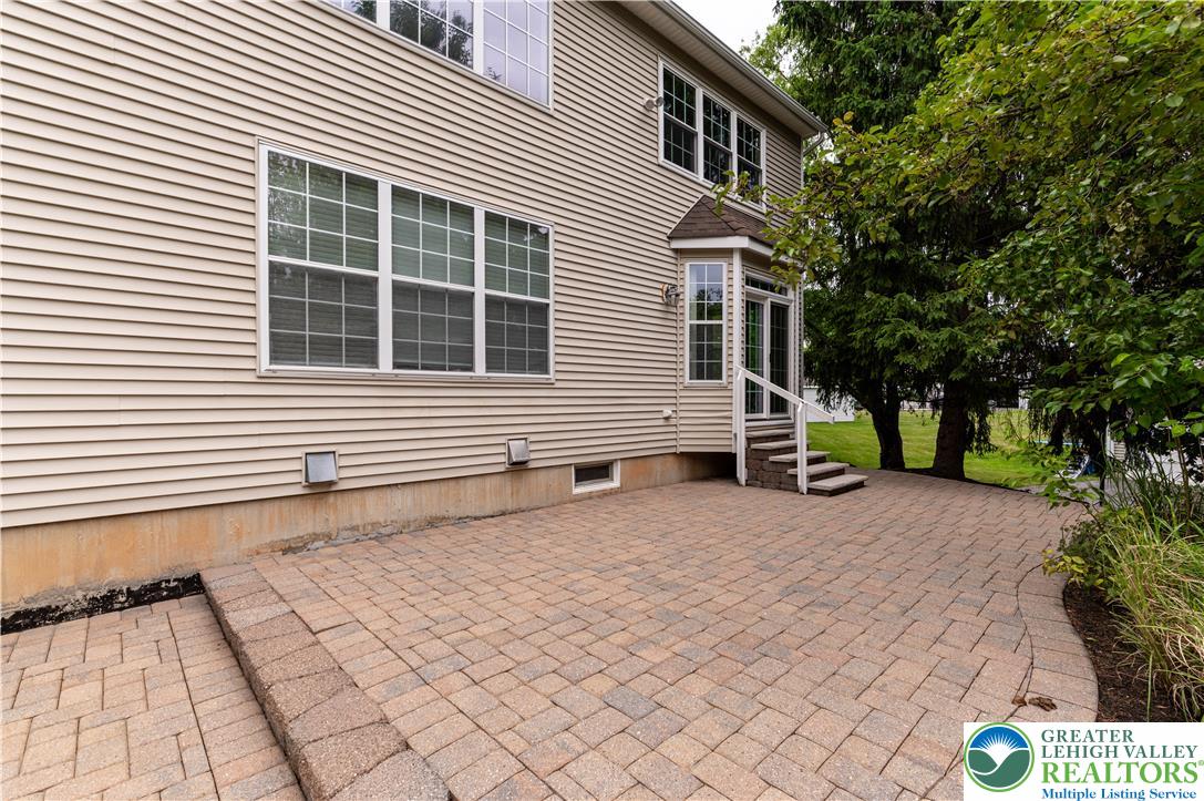 780 Ramblewood Drive Property Photo 66