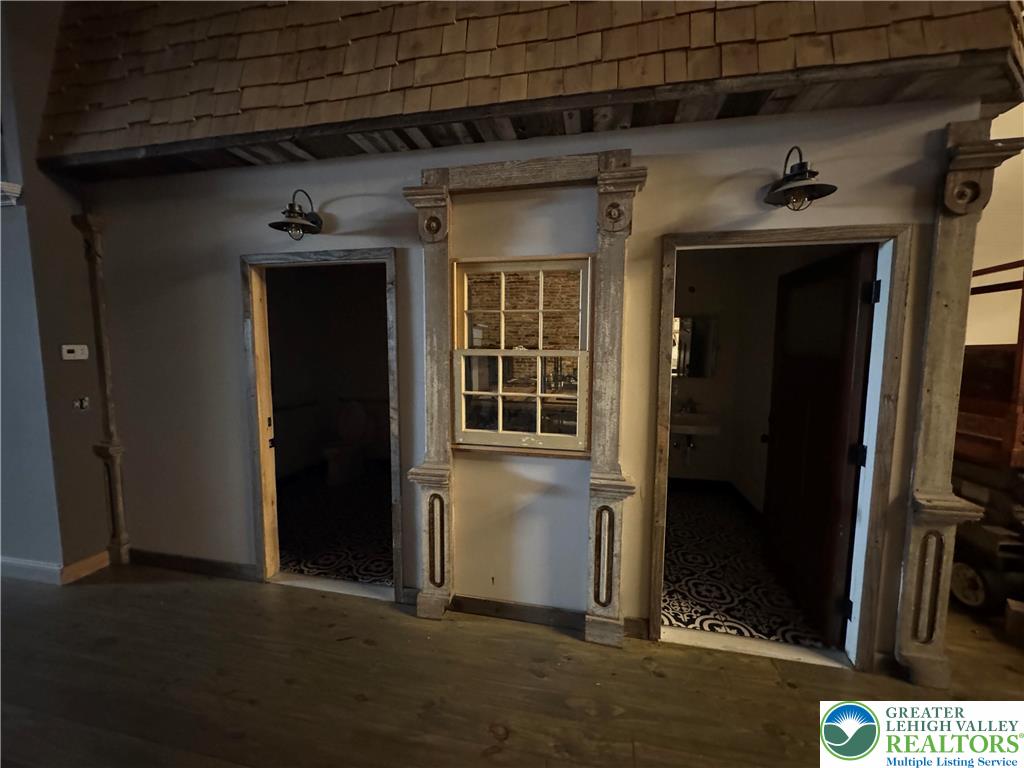 414 Northampton Street Property Photo 14