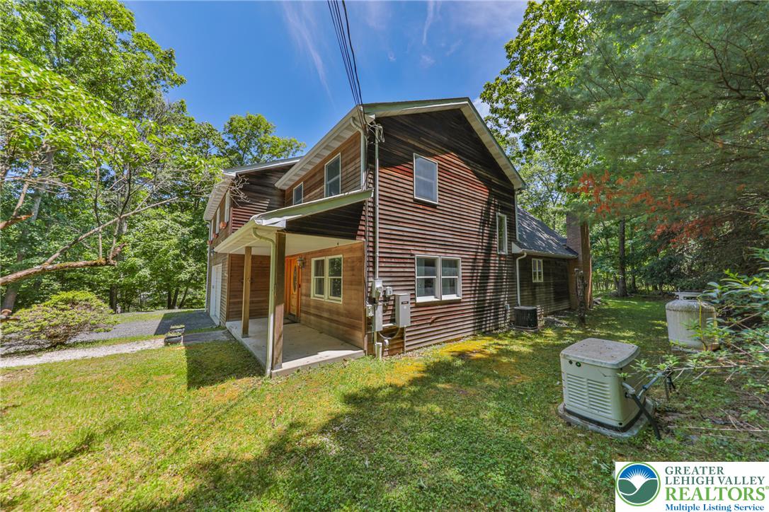 152 Inverhouse Road Property Photo 3
