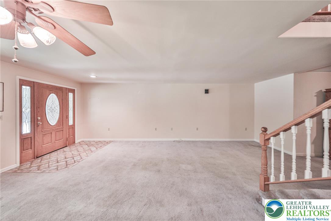 152 Inverhouse Road Property Photo 7