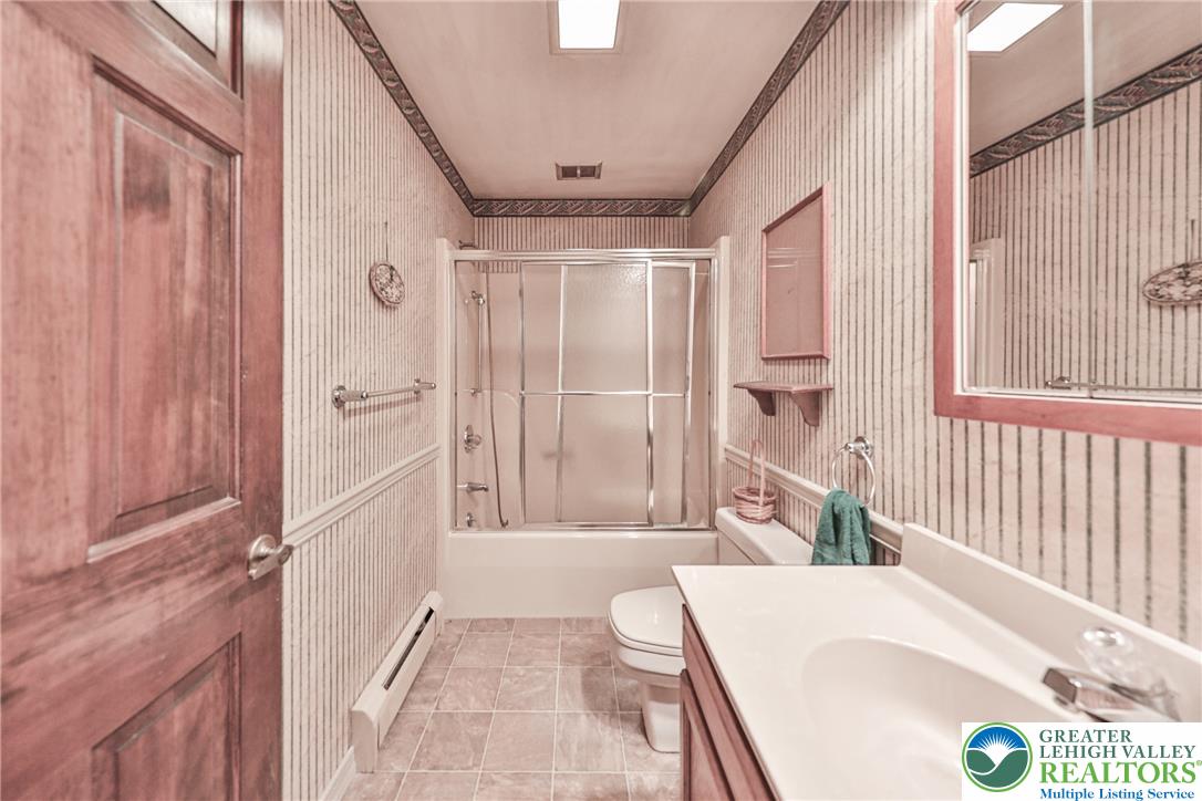 152 Inverhouse Road Property Photo 13