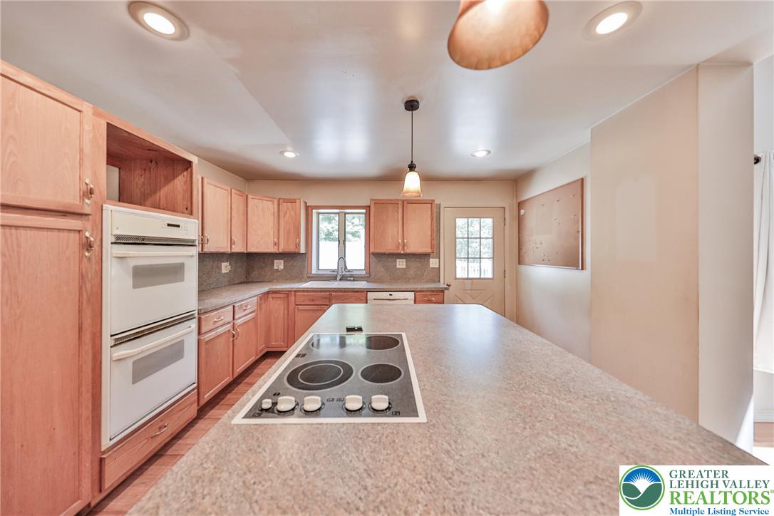 152 Inverhouse Road Property Photo 22