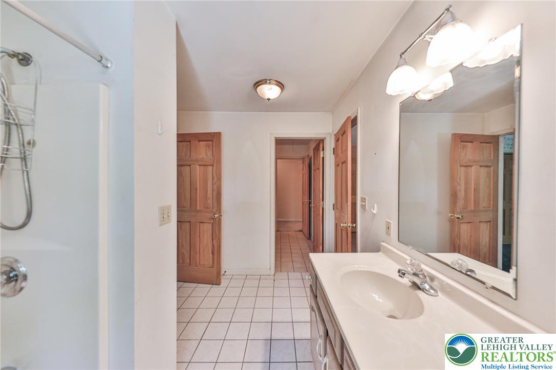 152 Inverhouse Road Property Photo 41