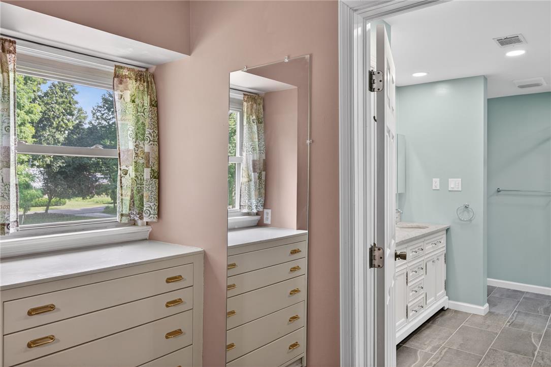 1371 Stoke Park Road Property Photo 31