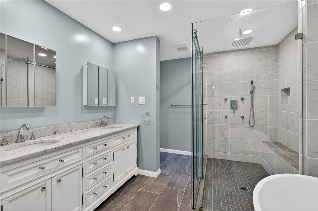 1371 Stoke Park Road Property Photo 33
