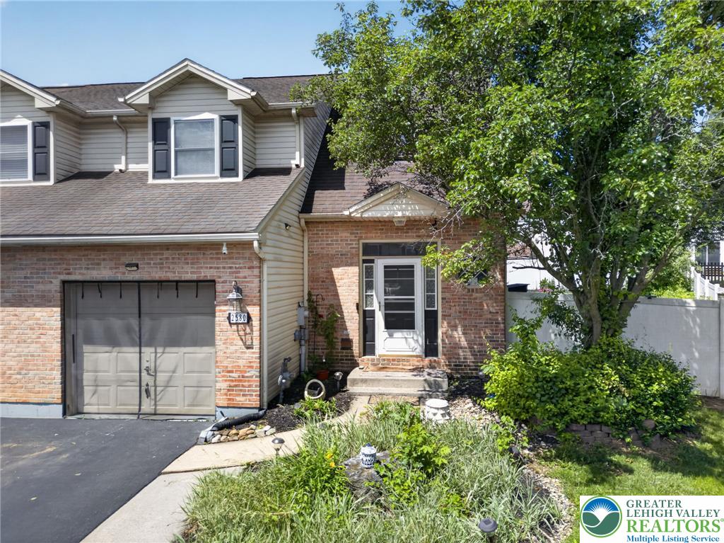 2580 Lower Way Property Photo 1