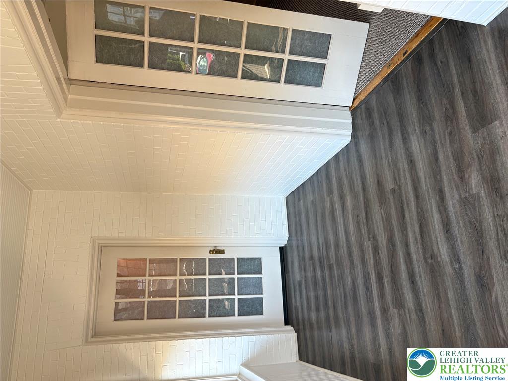 21 North 10th 2n Property Photo 14