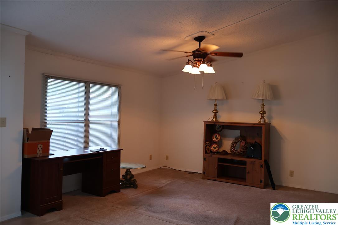 6 Springridge Road Property Photo 21