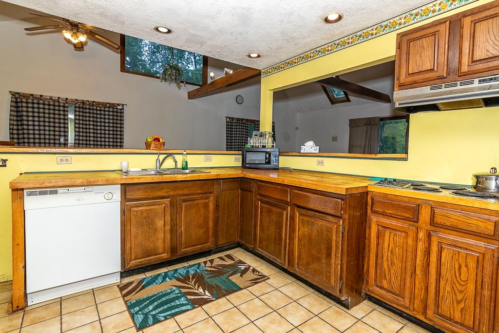 1247 Stony Hollow Circle Property Photo 17