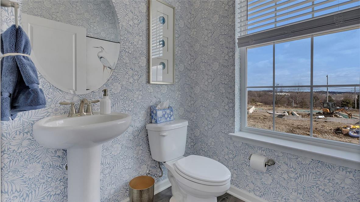 213 Winding Road Property Photo 13