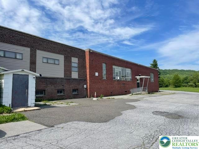 5093 Vera Cruz Road Property Photo 4