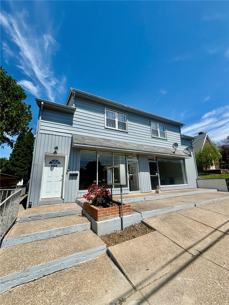 1465 Stefko Boulevard Property Photo 1
