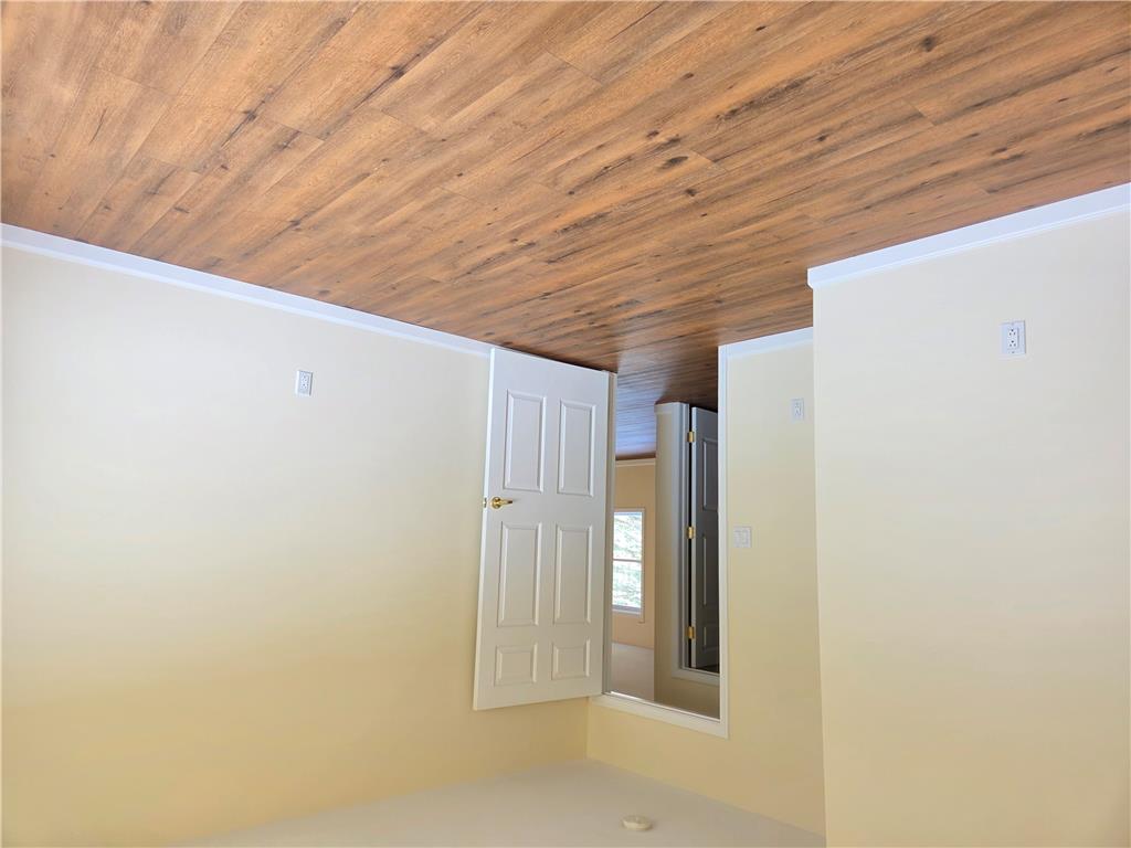 314 Golden Oaks Drive Property Photo 15