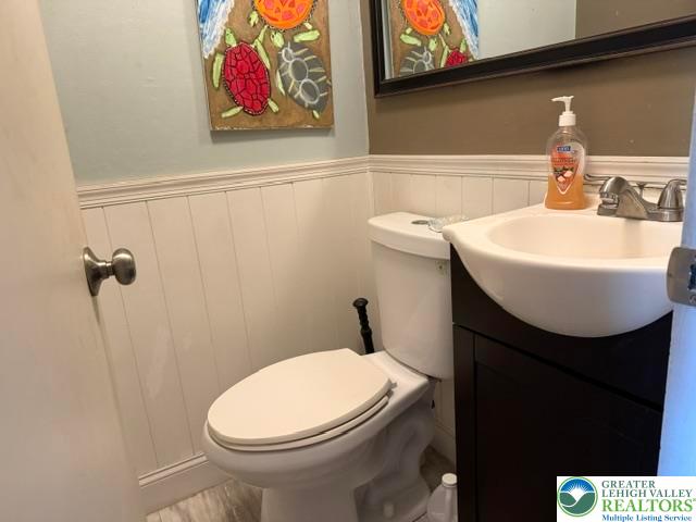 2860 Huron Street Property Photo 8