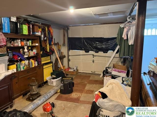 2860 Huron Street Property Photo 10