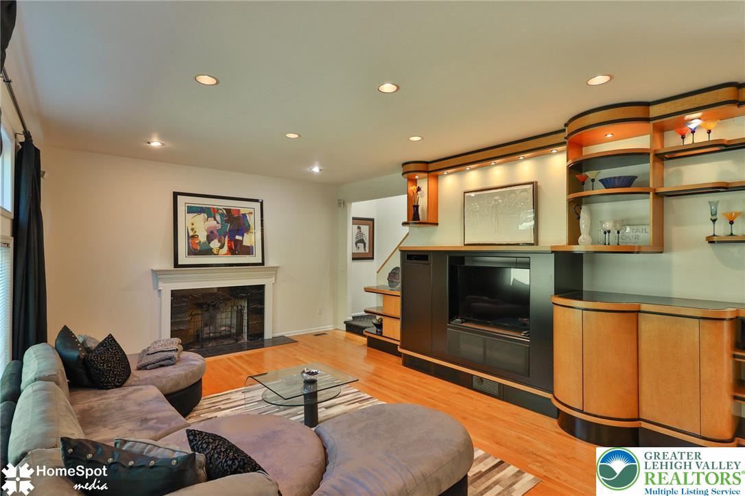 1614 Penns Crossing Property Photo 32