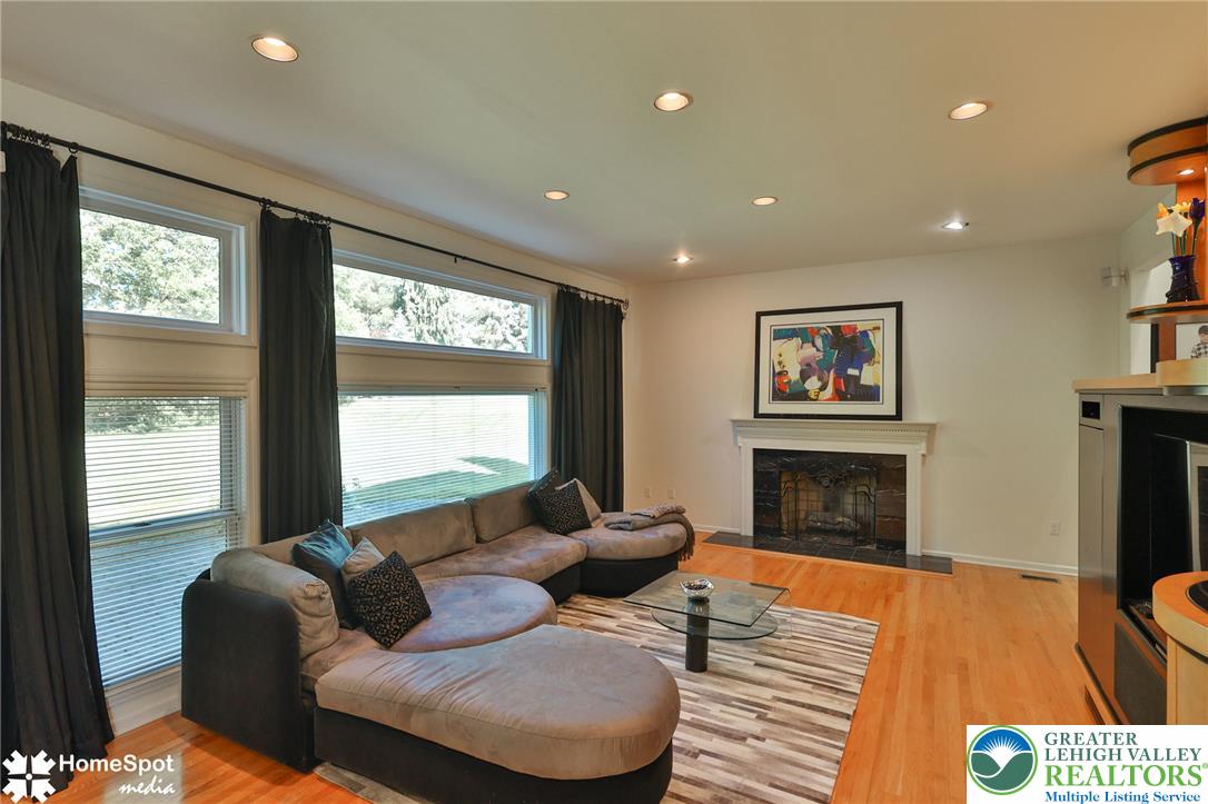 1614 Penns Crossing Property Photo 35