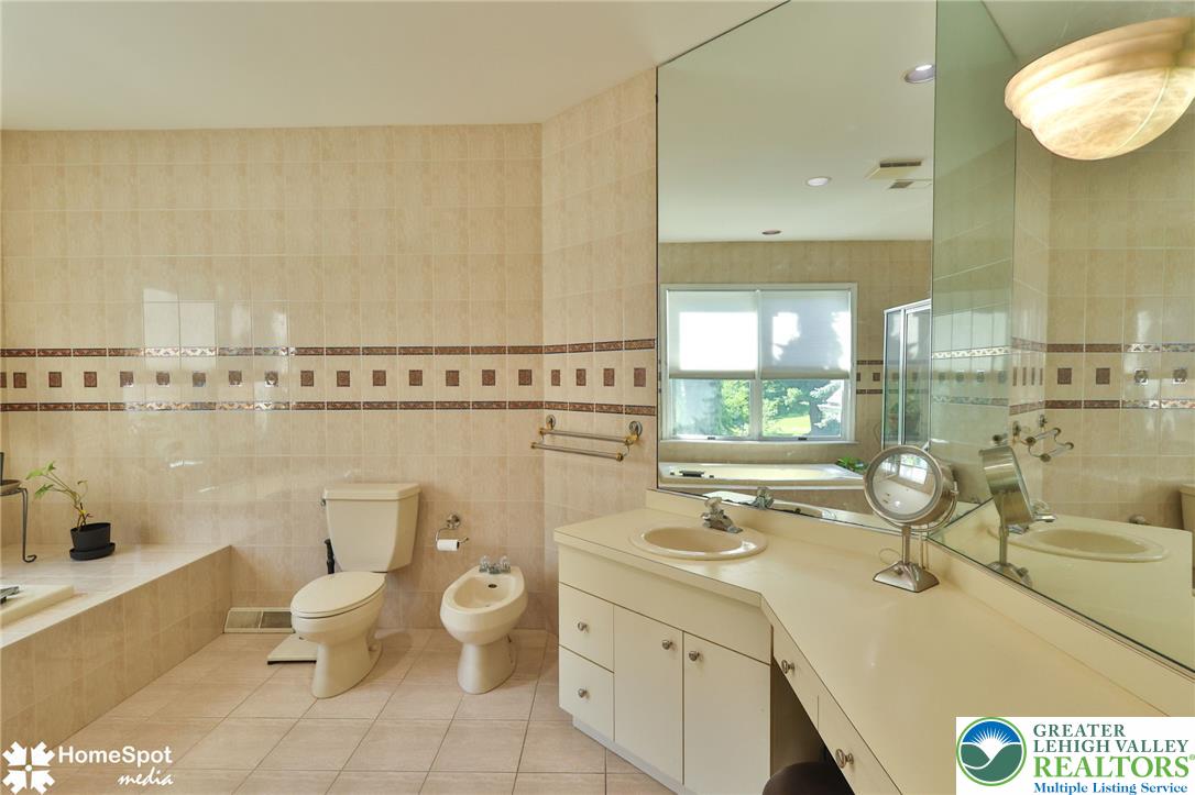 1614 Penns Crossing Property Photo 46