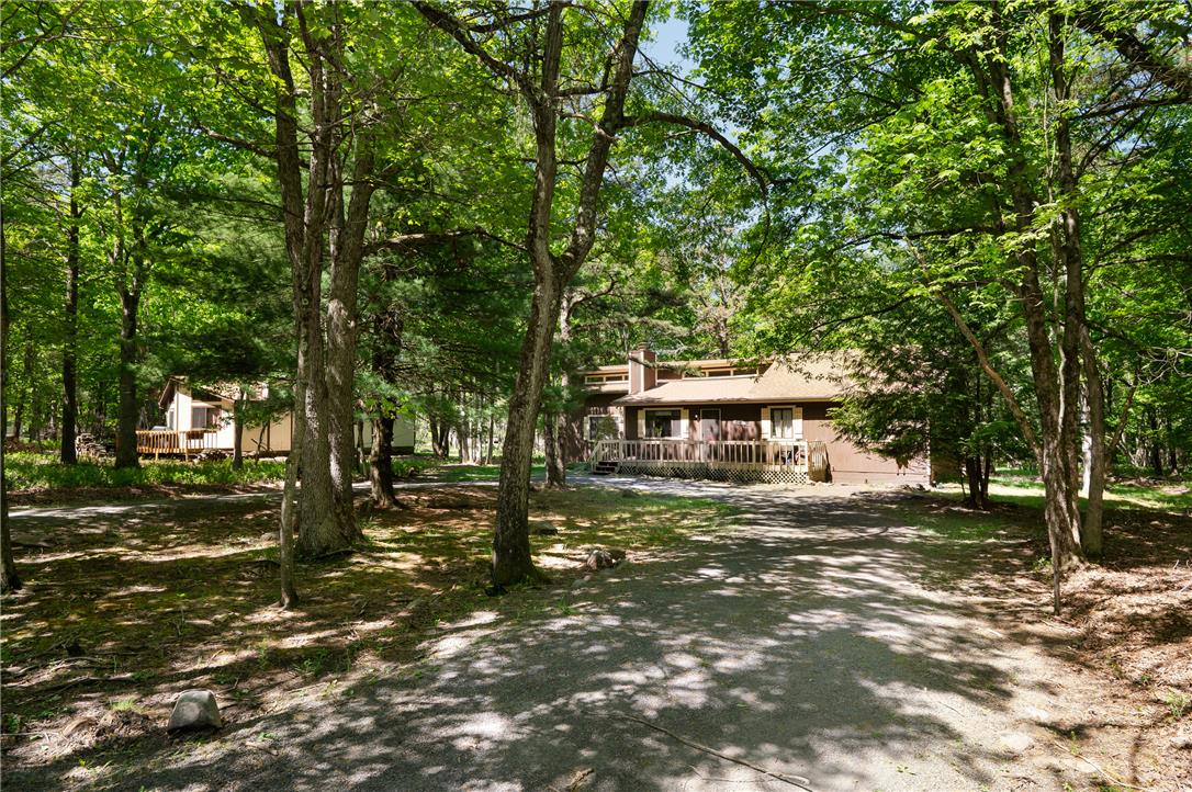 251 Mckuen Way Property Photo 2