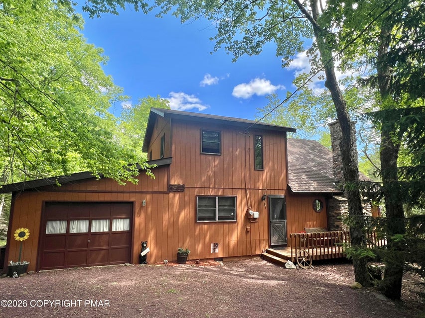 15 Chalet Court Property Photo 36